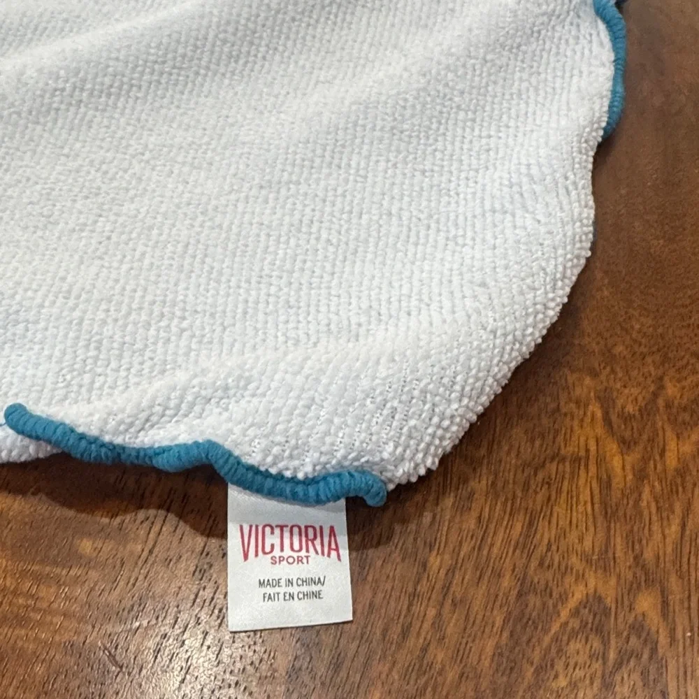 Victorias Secret Victoria Sport White and Blue workout sweat cloth